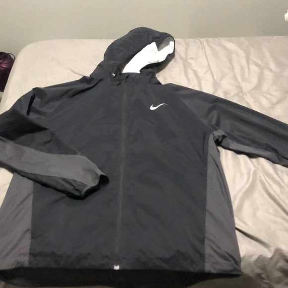 Don’t need it anymore even though it’s very useful - Picture 1 of 2